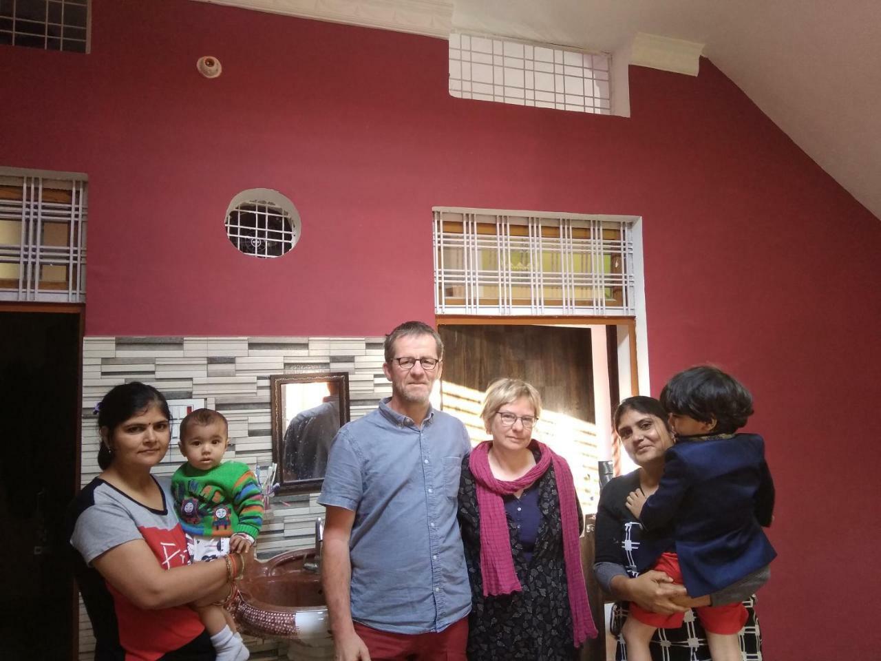 אורצ'ה Shree Ram Homestay מראה חיצוני תמונה